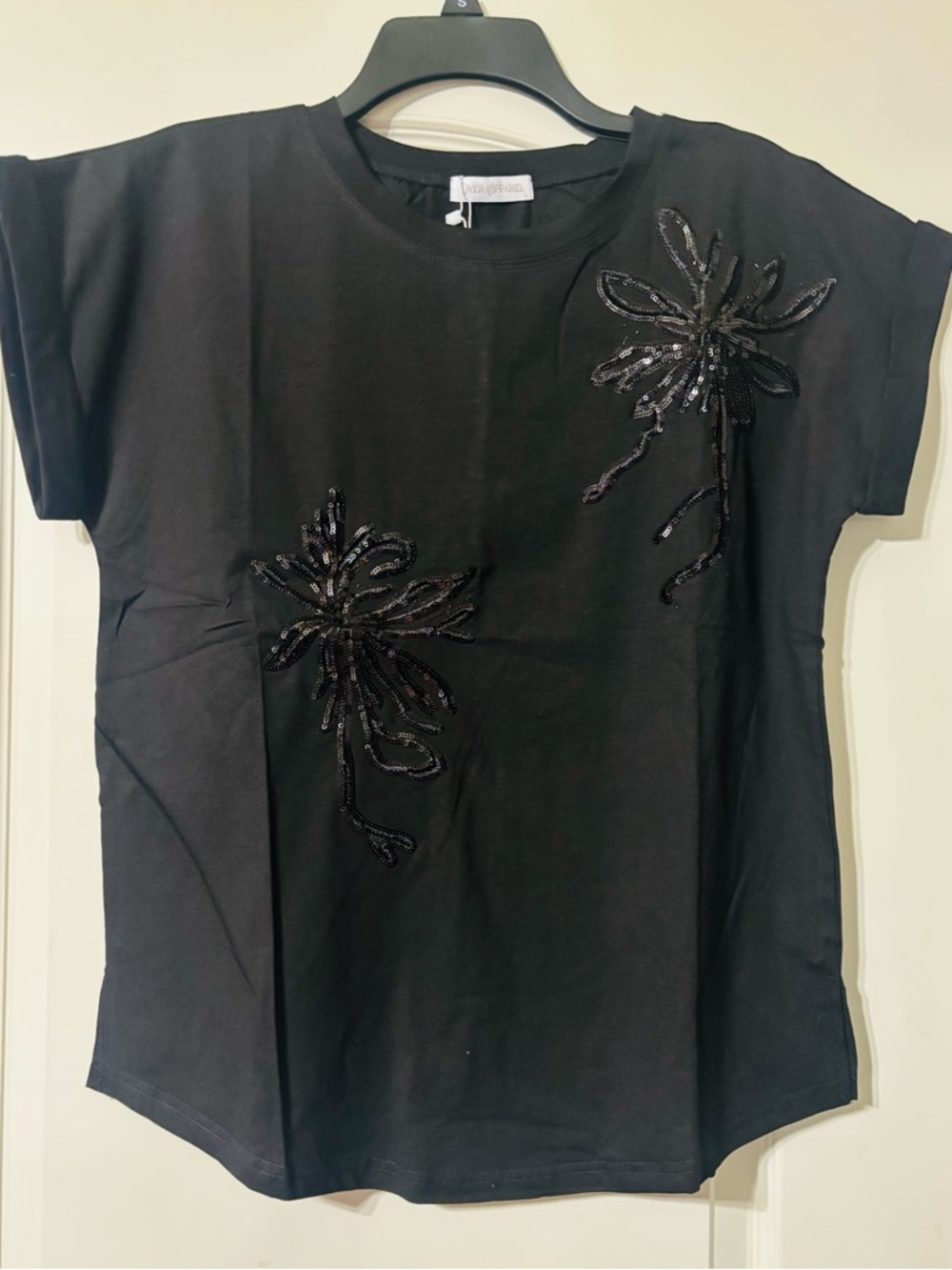 Black Sequin Floral Appliqué Tee
